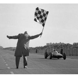 1962 - Graham Hill Wins!